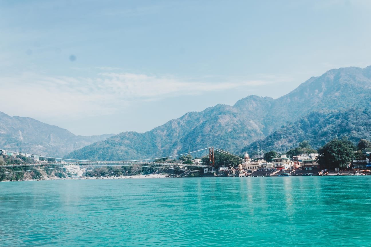 Explore Haridwar and Rishikesh: Sacred Temples and the Holy Ganges